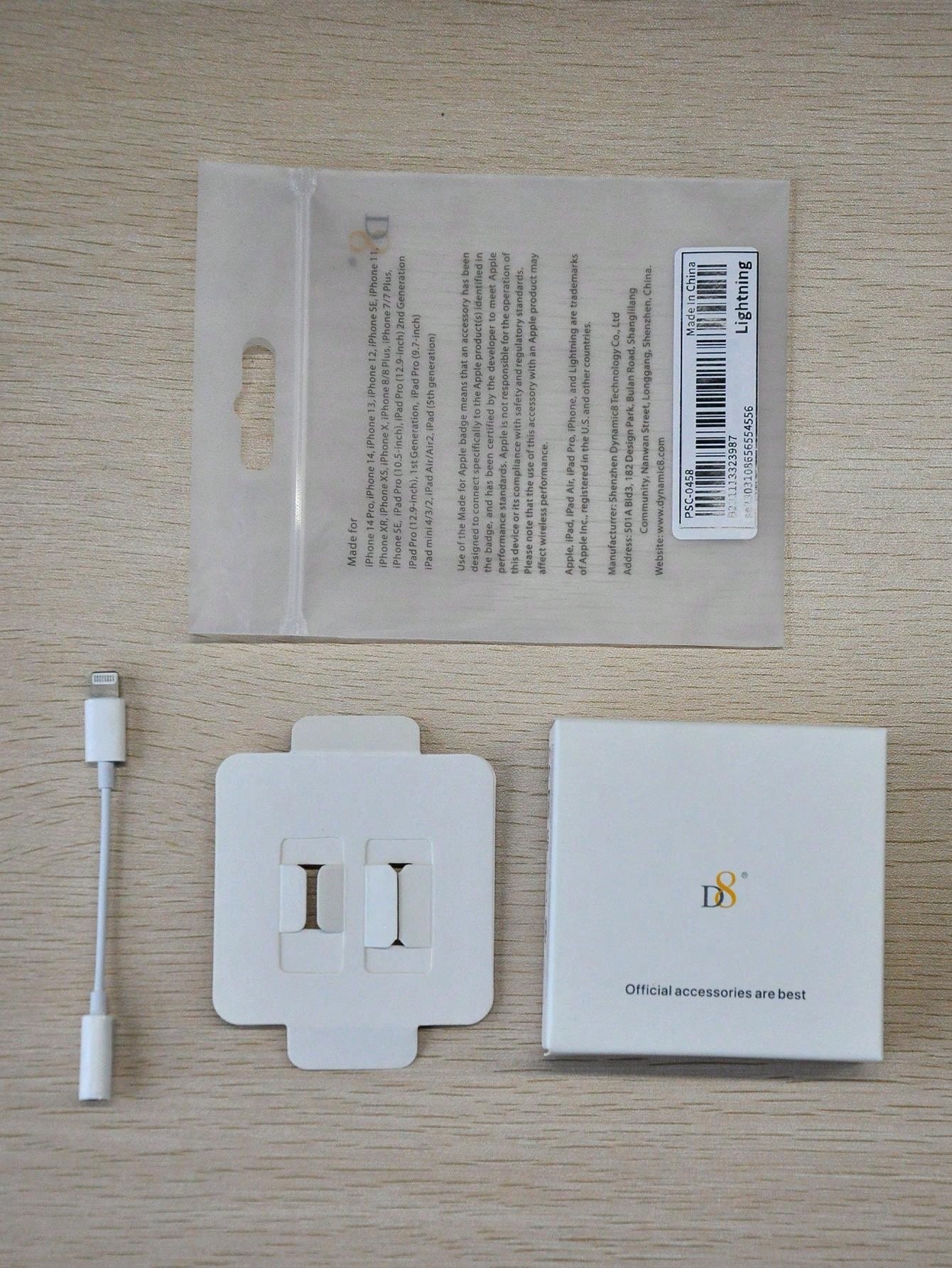 D8 3.5mm Audio Charger Cable Adapter for iPhone – 2-in-1 Charging & Audio Adapter for iPhone 15/14/13/12 Series